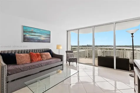 18021 Biscayne Boulevard Aventura FL 33160