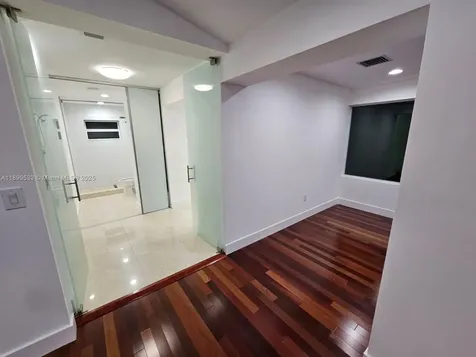 5754 NW 98th Avenue Doral FL 33178