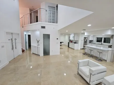 5754 NW 98th Avenue Doral FL 33178