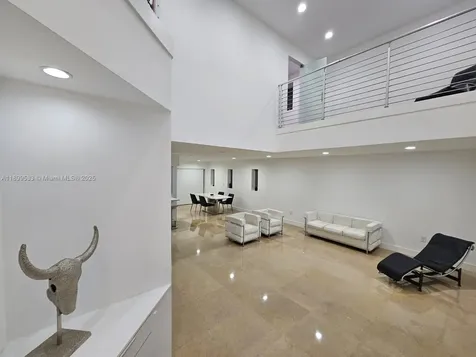 5754 NW 98th Avenue Doral FL 33178