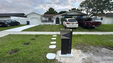 10761 SW 165th Street Miami FL 33157