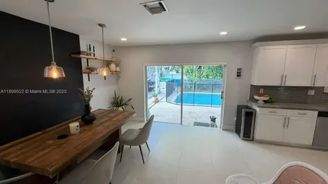 10761 SW 165th Street Miami FL 33157