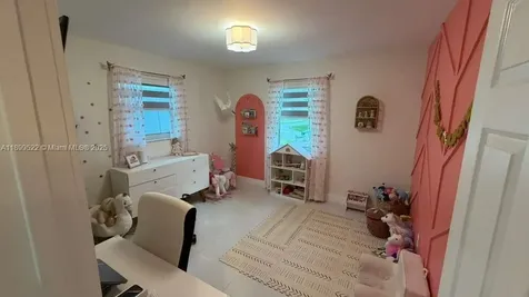 10761 SW 165th Street Miami FL 33157