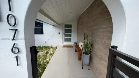 10761 SW 165th Street Miami FL 33157
