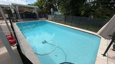 10761 SW 165th Street Miami FL 33157