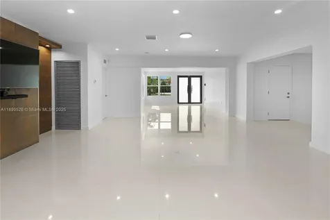 1429 Rodman Street Hollywood FL 33020