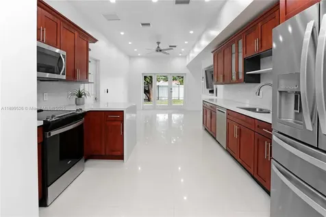 1429 Rodman Street Hollywood FL 33020