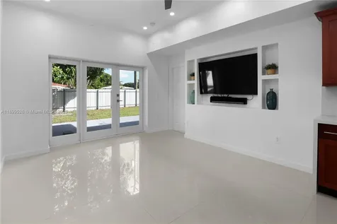 1429 Rodman Street Hollywood FL 33020