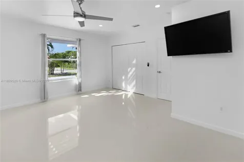 1429 Rodman Street Hollywood FL 33020