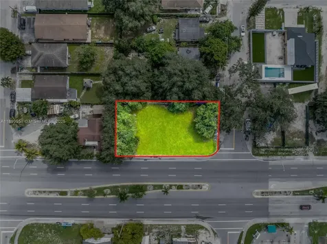 90 2200 Miami FL 33147
