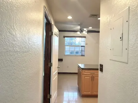 420 E 1st Avenue Hialeah FL 33010