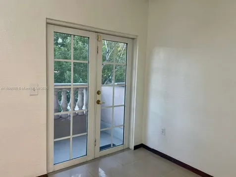420 E 1st Avenue Hialeah FL 33010