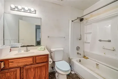 6960 NW 4th Avenue Miami FL 33150