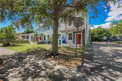 6960 NW 4th Avenue Miami FL 33150