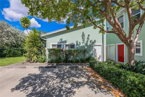 6960 NW 4th Avenue Miami FL 33150