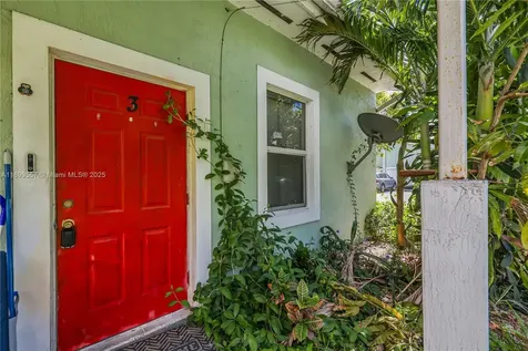 6960 NW 4th Avenue Miami FL 33150