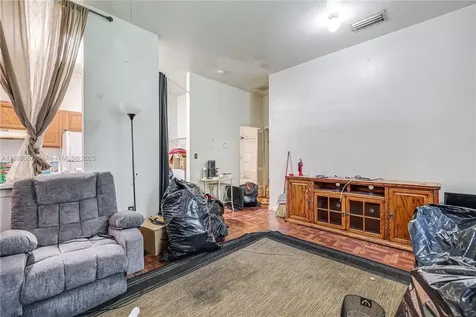 6960 NW 4th Avenue Miami FL 33150