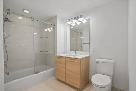 16385 Biscayne Boulevard North Miami Beach FL 33160