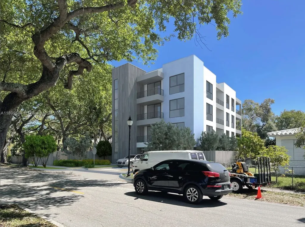 1910 Washington Street Hollywood FL 33020
