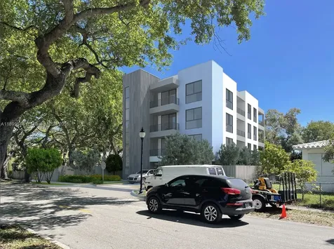 1910 Washington Street Hollywood FL 33020