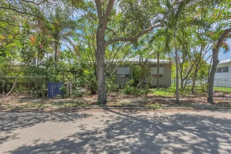 1910 Washington Street Hollywood FL 33020