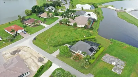 18018 Royal Hammock Boulevard Naples FL 34114