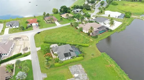 18018 Royal Hammock Boulevard Naples FL 34114