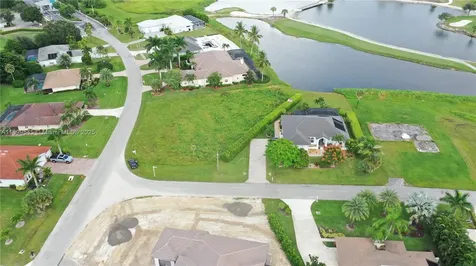 18018 Royal Hammock Boulevard Naples FL 34114