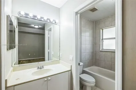 1655 SE 30th Street Homestead FL 33035