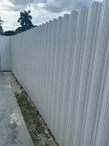 Hialeah FL 33010