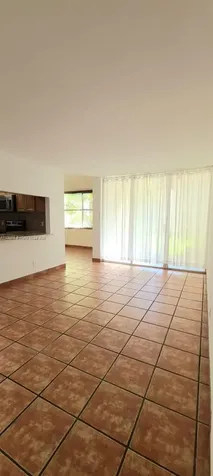 9410 Live Oak Place Davie FL 33324