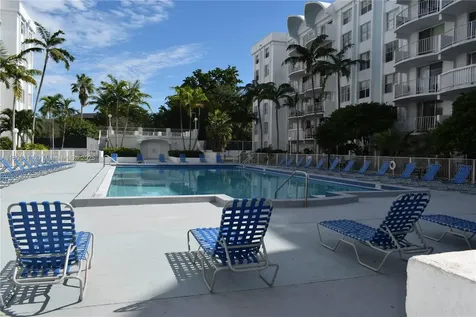 482 NW 165th Street Road Miami FL 33169