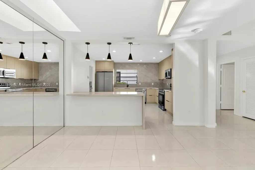 21686 Arriba Real Boca Raton FL 33433