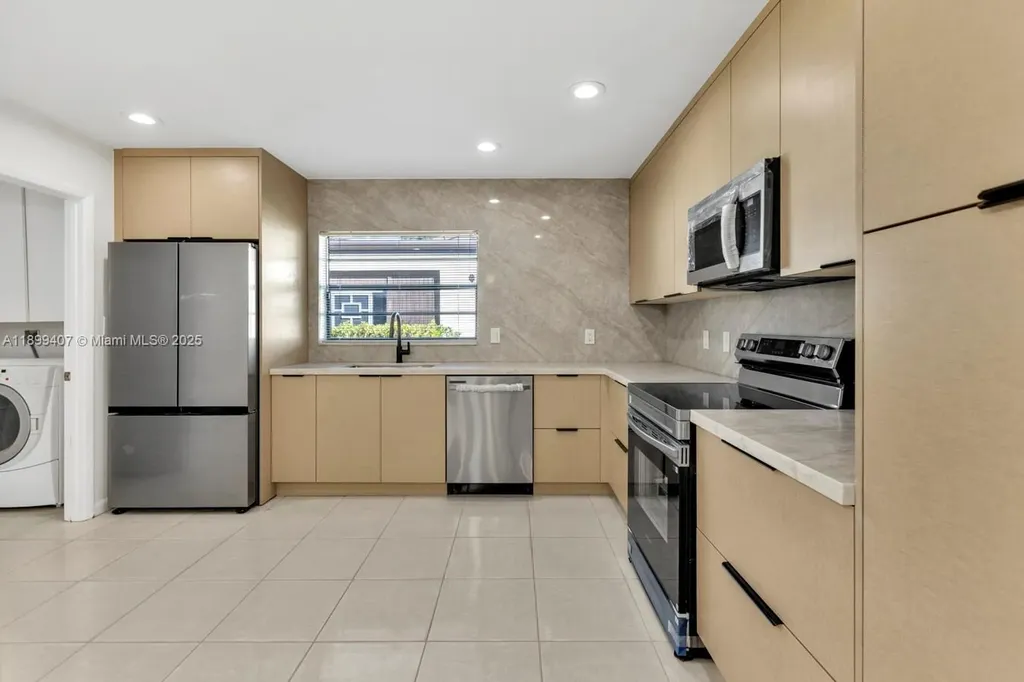 21686 Arriba Real Boca Raton FL 33433