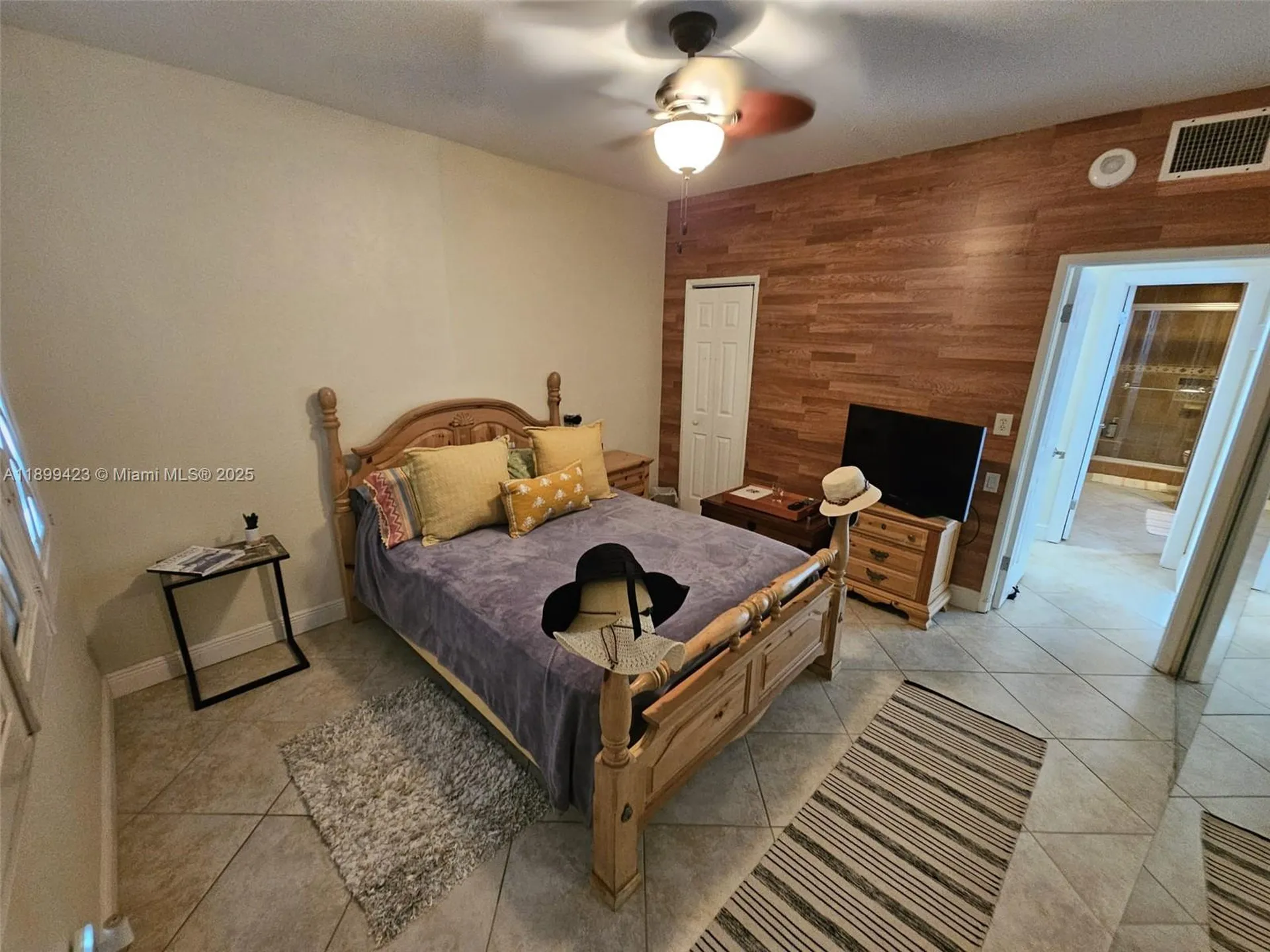 4200 Hillcrest Drive Hollywood FL 33021