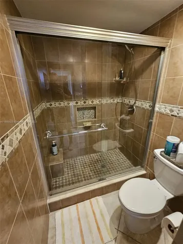 4200 Hillcrest Drive Hollywood FL 33021