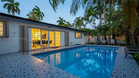 1244 Garfield Street Hollywood FL 33019
