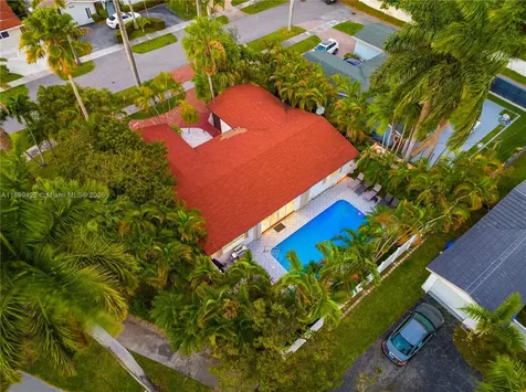 1244 Garfield Street Hollywood FL 33019