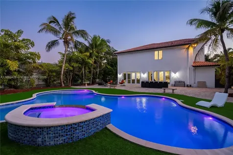 112 NW 14th Way Dania Beach FL 33004