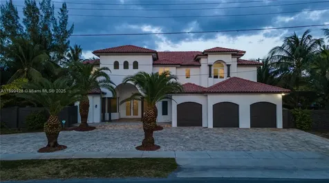 112 NW 14th Way Dania Beach FL 33004