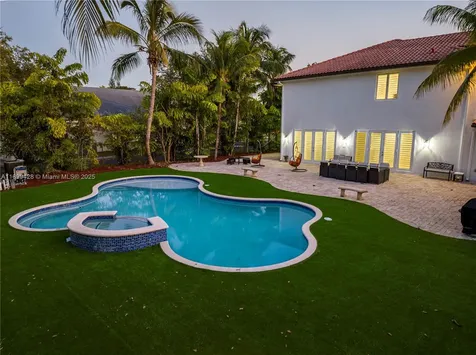 112 NW 14th Way Dania Beach FL 33004