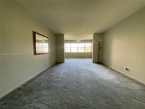 10123 Sunrise Lakes Boulevard Sunrise FL 33322