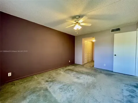 10123 Sunrise Lakes Boulevard Sunrise FL 33322