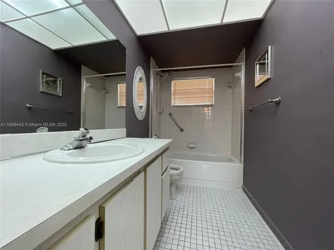10123 Sunrise Lakes Boulevard Sunrise FL 33322