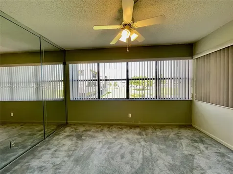 10123 Sunrise Lakes Boulevard Sunrise FL 33322