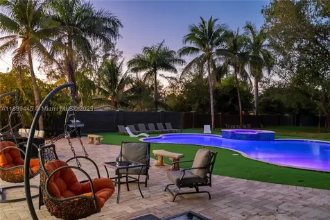 112 NW 14th Way Dania Beach FL 33004