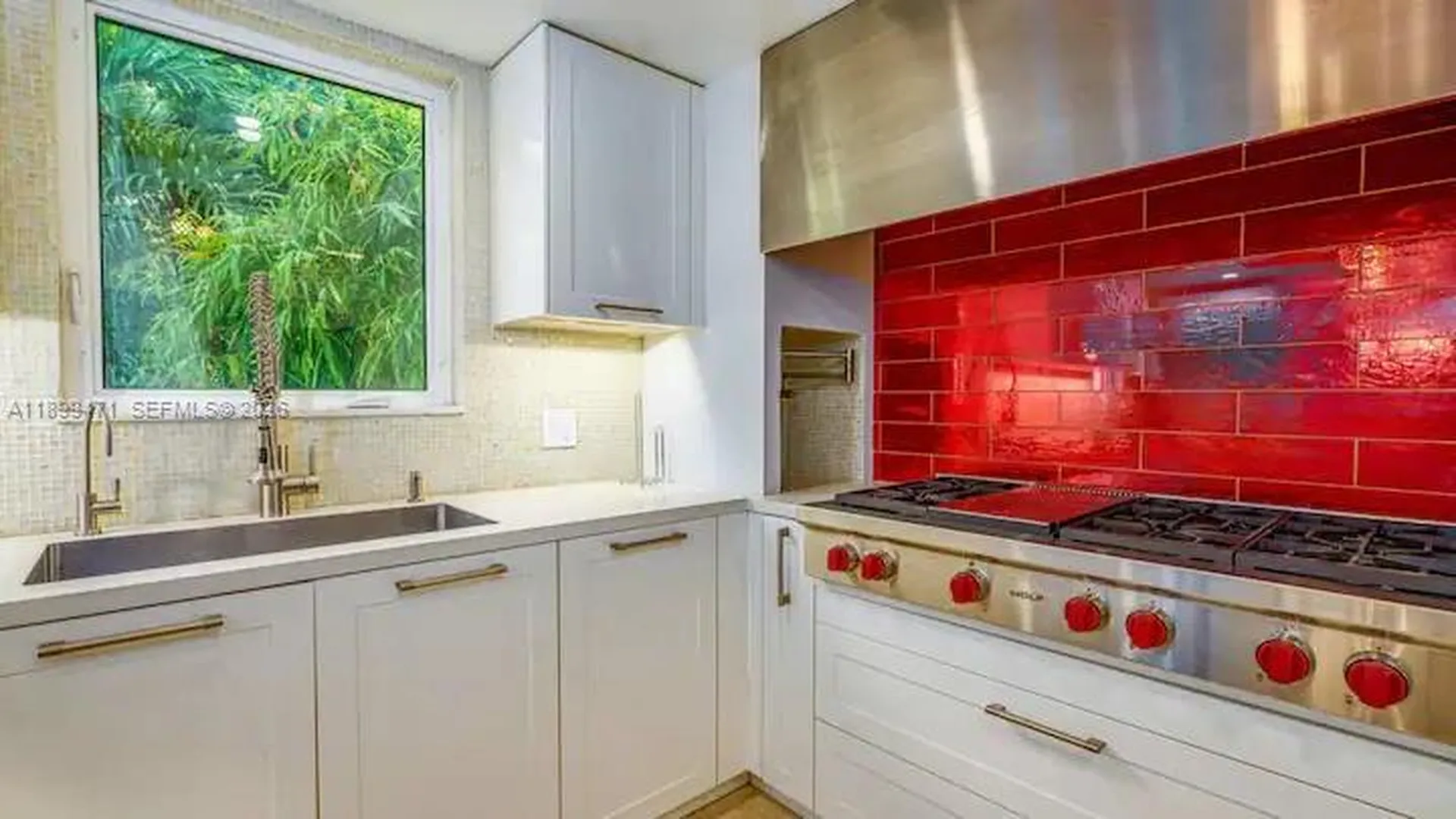 320 Polk Street Hollywood FL 33019