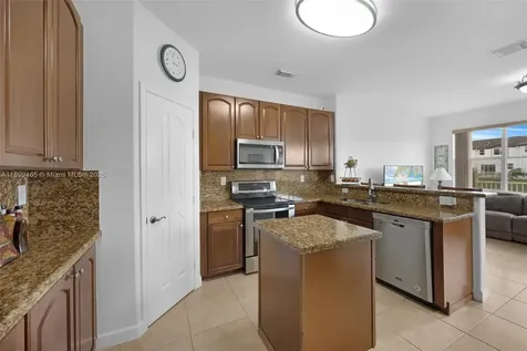 11470 NW 79th Lane Doral FL 33178