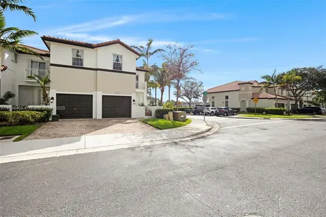 11470 NW 79th Lane Doral FL 33178