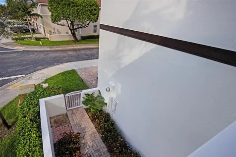 11470 NW 79th Lane Doral FL 33178